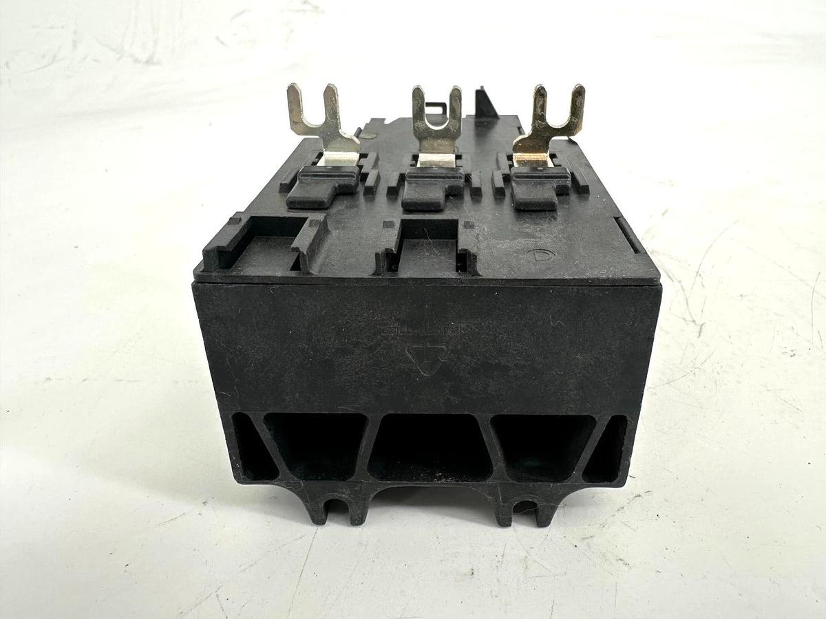 Used Allen Bradley 592-A2HA Ser A Thermal Overload Relay 12-38A Missing Reset Cover