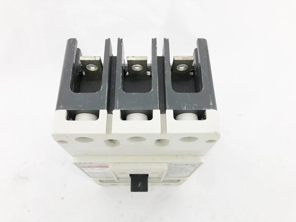 New Eaton KDB3400KW Circuit Breaker 400A 3P 600VAC 250VDC - No Box