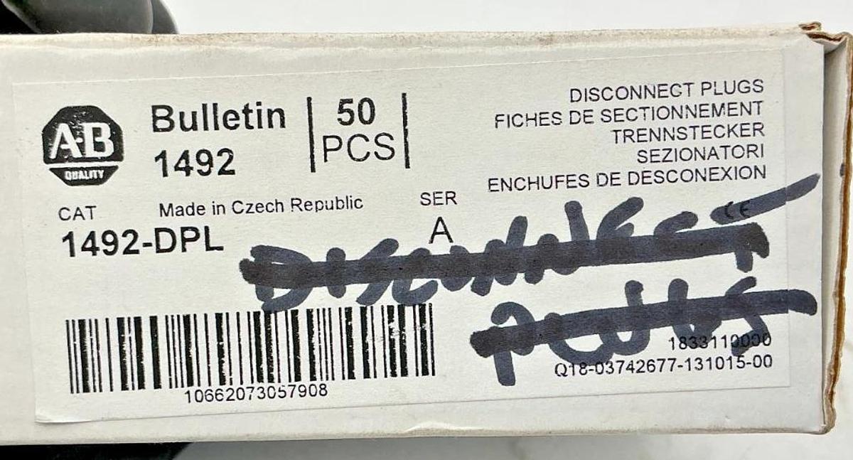 Box of 50 New Allen Bradley 1492-DPL Ser A Disconnect Plugs Gray 1492DPL