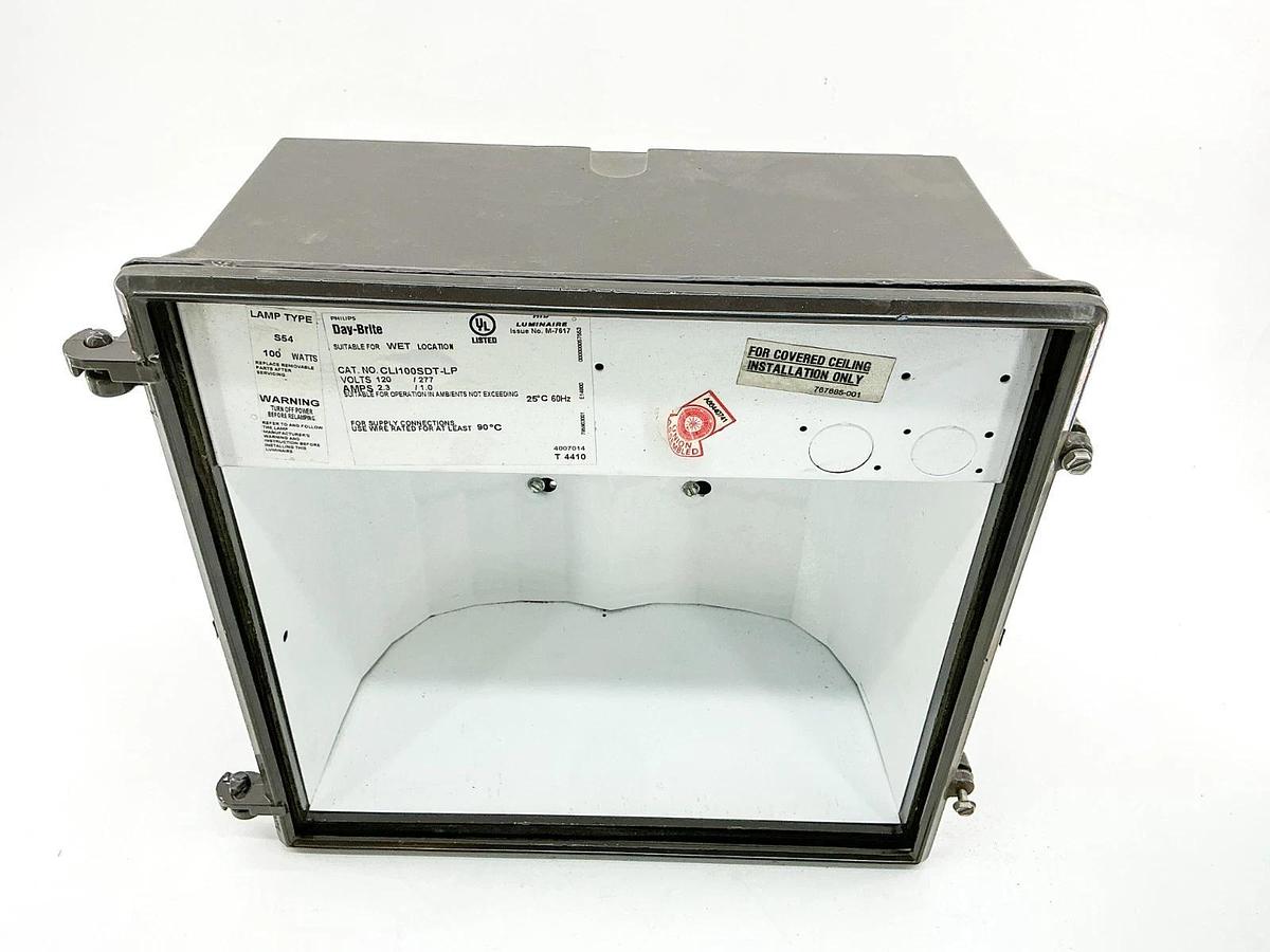 New Philips CLI100SDT-LP Day-Brite Lamp Fixture 100W 120/277V 2.3A