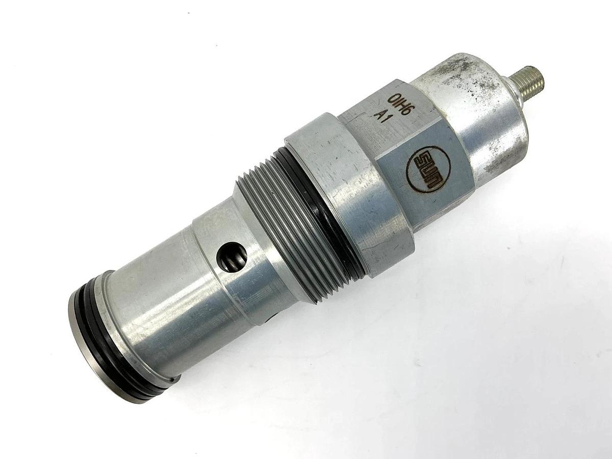 New Sun Hydraulics FDFALAN Adjust. Pressure-Compensated Control Valve No Box