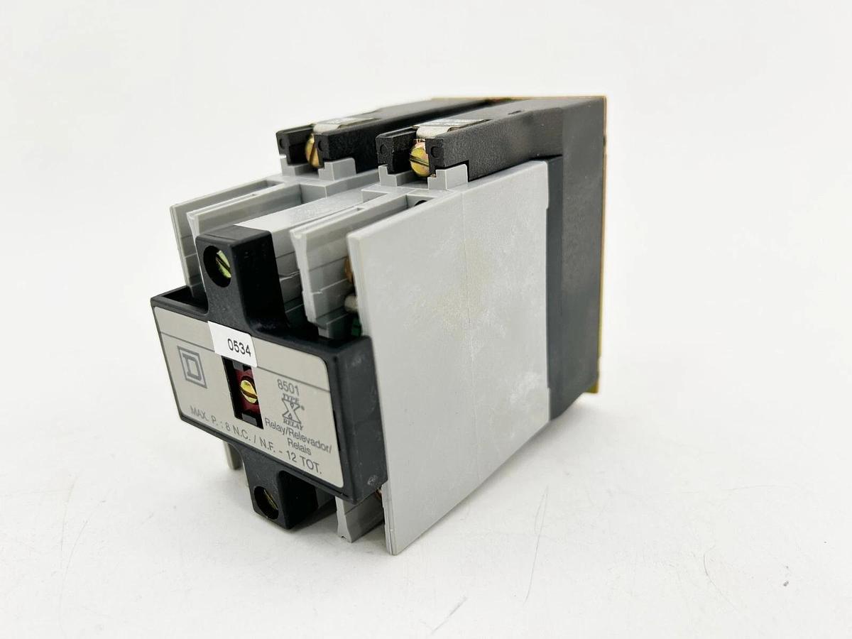 New Square D 8501-XO40V06 AC Control Relay 10A 600V 440/480Vac 50.60Hz Type X