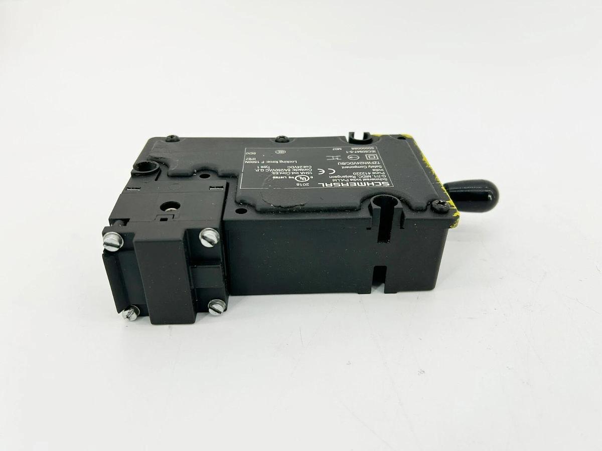 Used Schmersal TZFWN24VDC/BU Safety Switch, 250VAC, 8A
