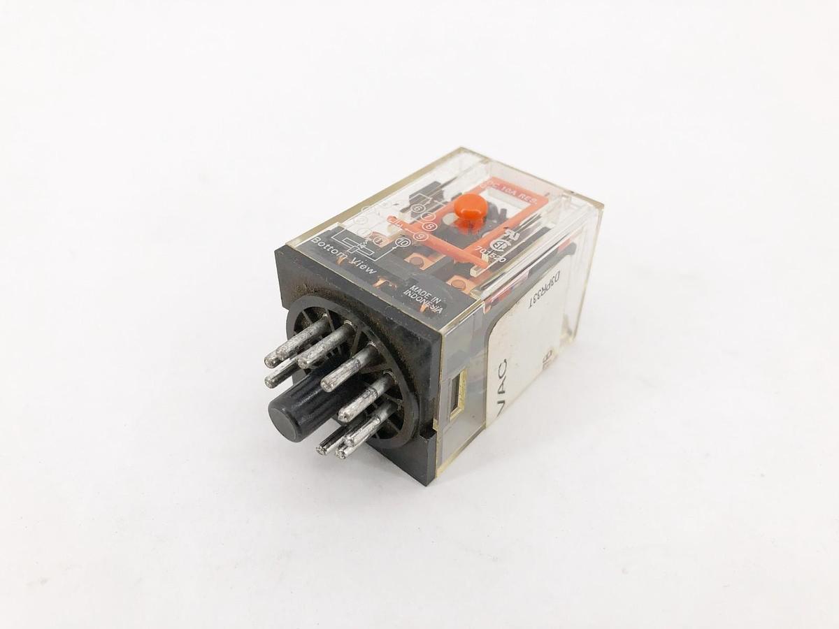 New Cutler Hammer D3PR33T Relay 3PDT 24VAC w/ Test Button - No Box
