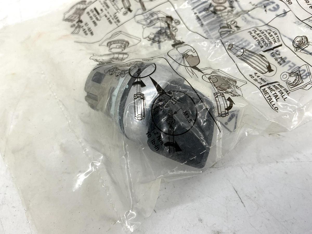 New Allen Bradley 800FM-SM32 Series A Maintained Selector Switch Black 3Pos