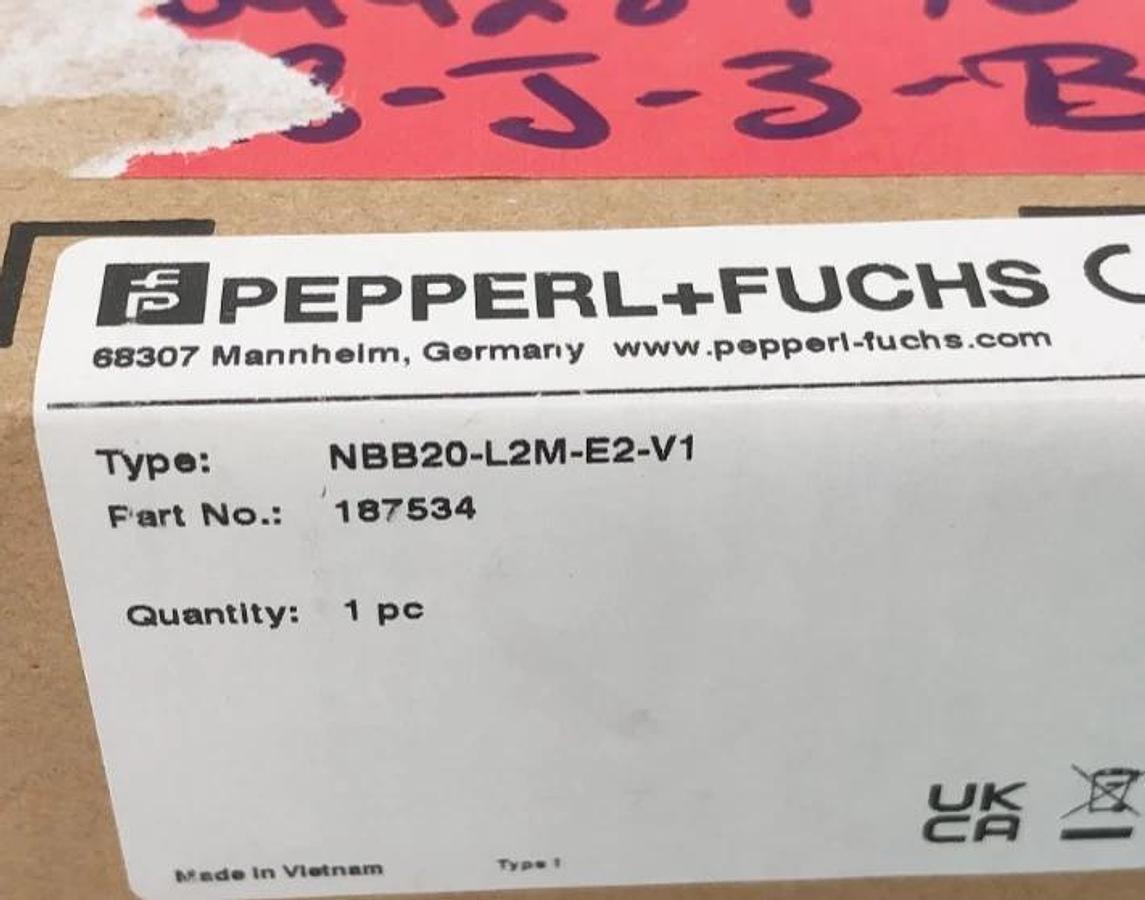 New Pepperl + Fuchs NBB20-L2M-E2-V1 Inductive Proximity Sensor 187534