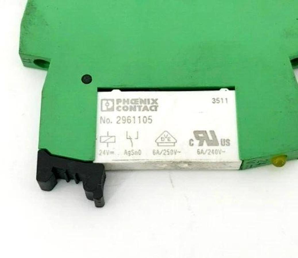 Used Lot of 4 Phoenix Contact PLC-BSC-24DC/21 Relay Bases 24VDC 2966016