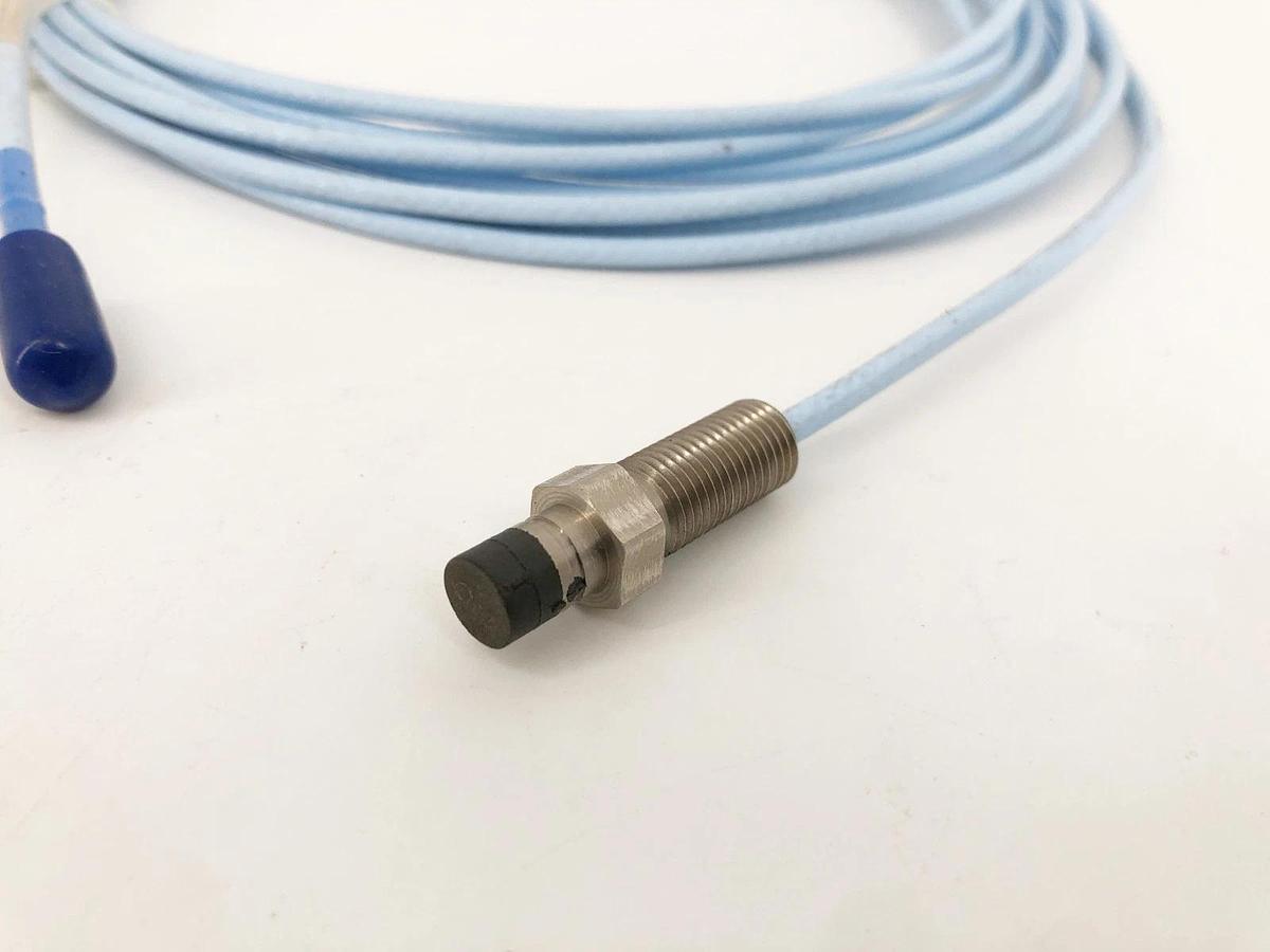 New Bently Nevada 330105-02-12-50-02-05 Proximity Probe 3300 XL 8MM - No Box