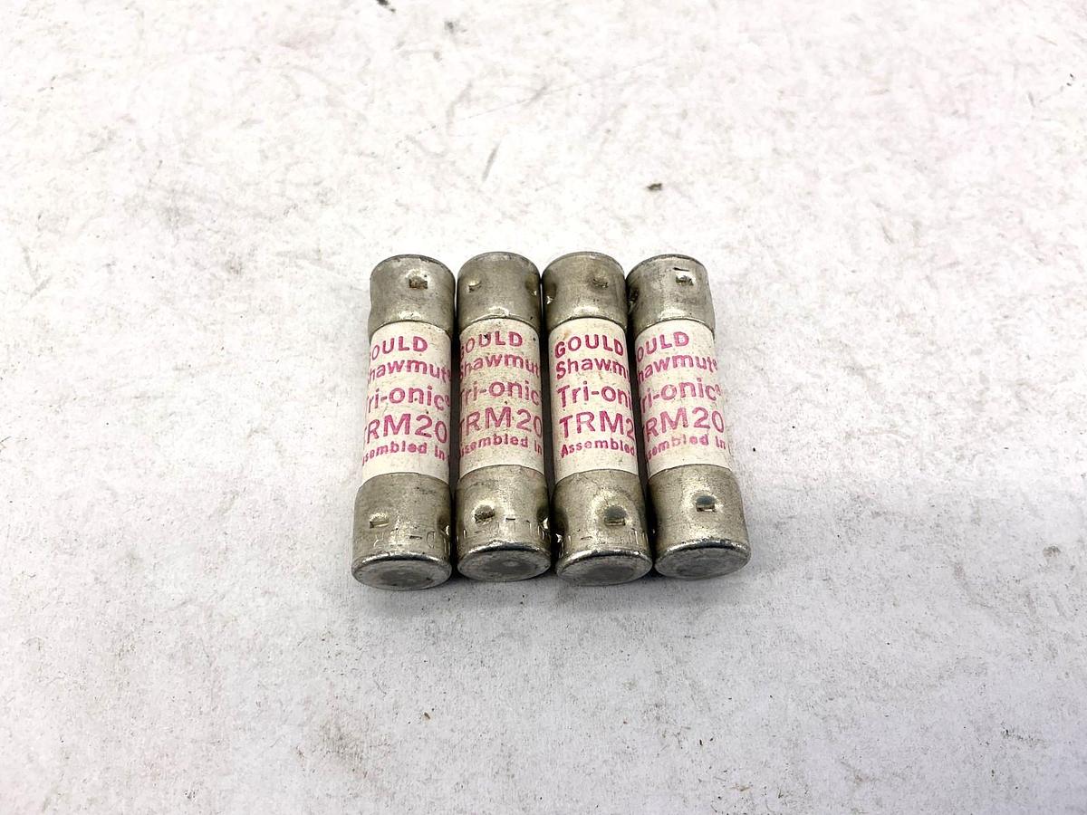 Lot of 4 New Gould Shawmut TRM20 Tri-Onic Time-Delay Fuse 20A 250V