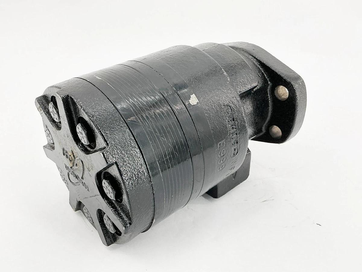 New Ross MB060102AAAA Hydraulic Motor - No Box