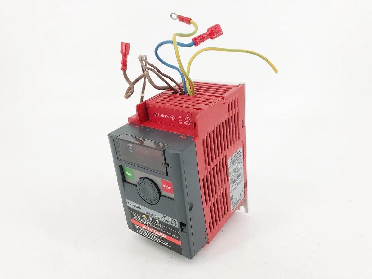 Used Toshiba VFNC3S-2002PL Transistor Inverter 1PH 200/240VAC 0.2kW/0.25HP