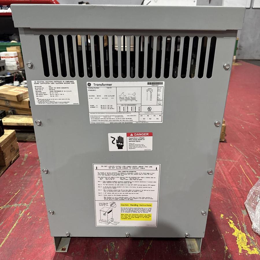 New Allis-Chalmers Type LRM Current Transformer 100:5 Amp CY. 25-60 - No Box