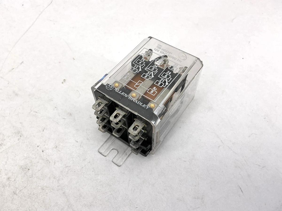New Allen Bradley 700-HD33A1 Ser A Relay 11-Pin 10A 120VAC 50/60HZ - No Box