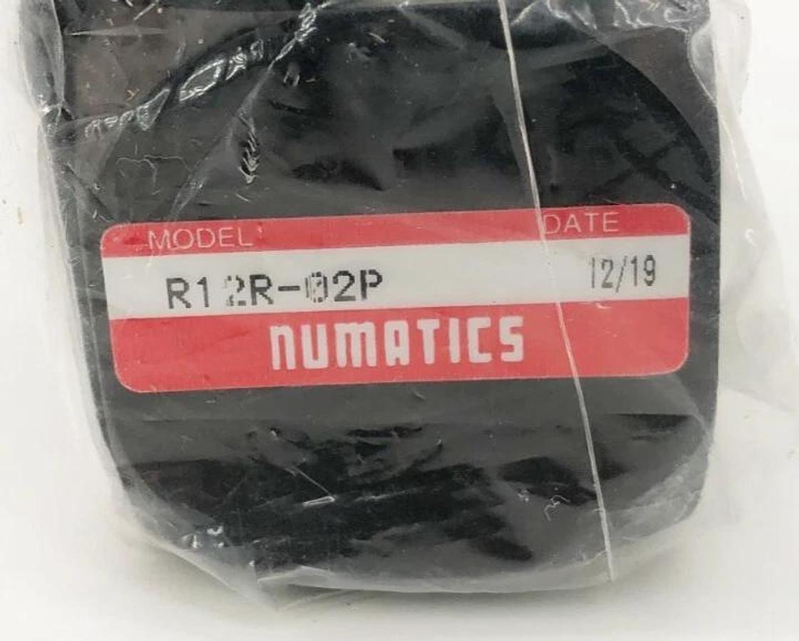 New Asco Numatics R12R-02P Regulator 1/4" NPT 125psi - No Box