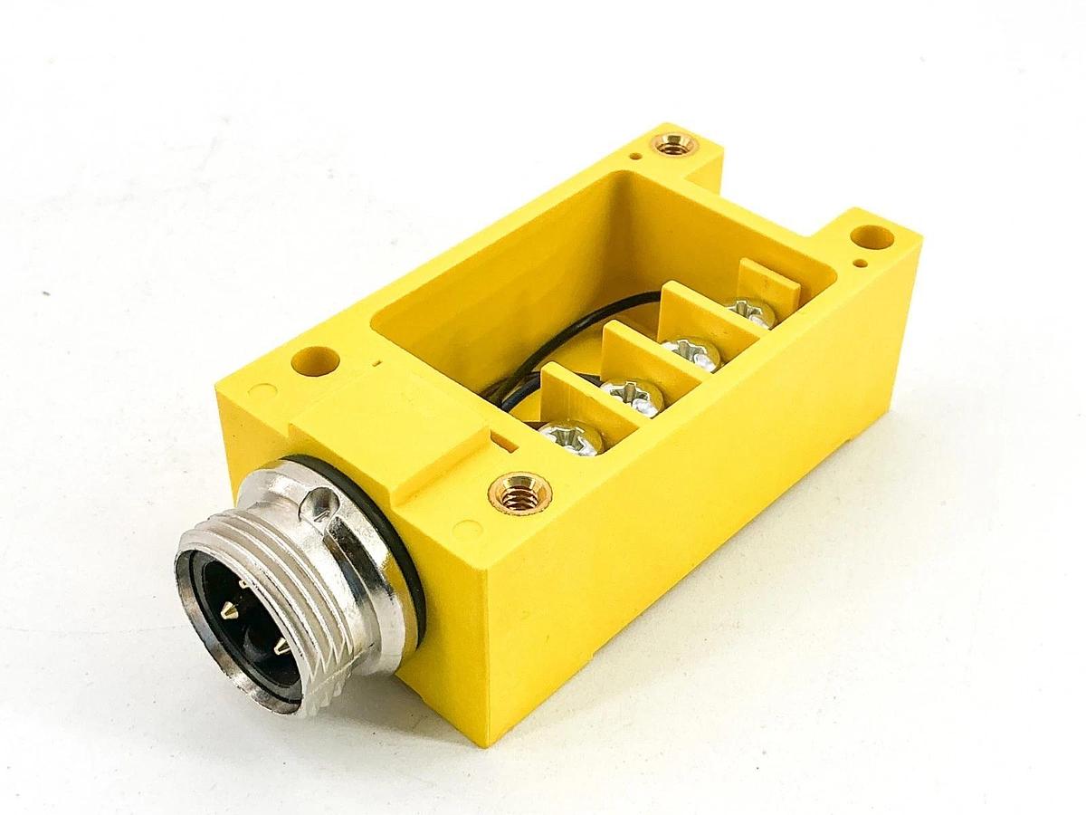 New Banner RWB4-35004 Wiring Block 35004