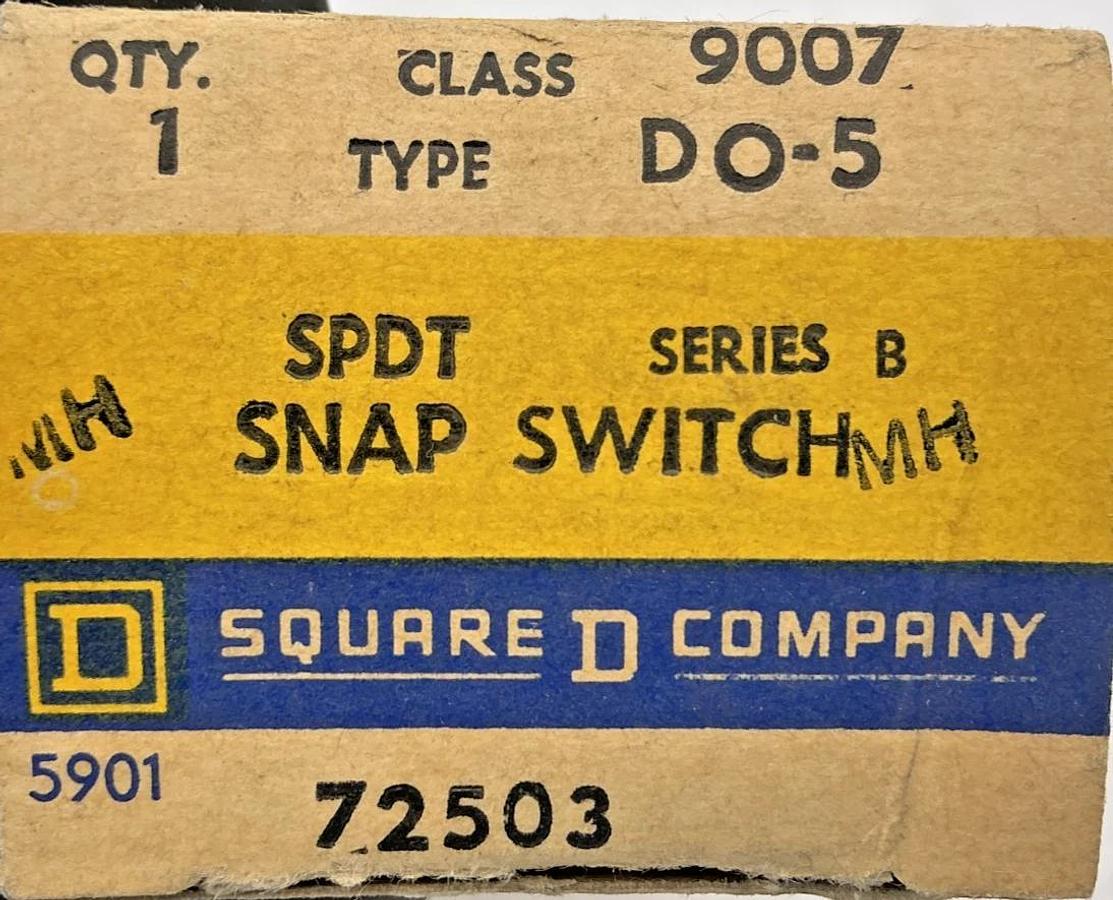 New Square D 9007DO-5 Ser B SPDT Snap Switch 9007DO5 72503