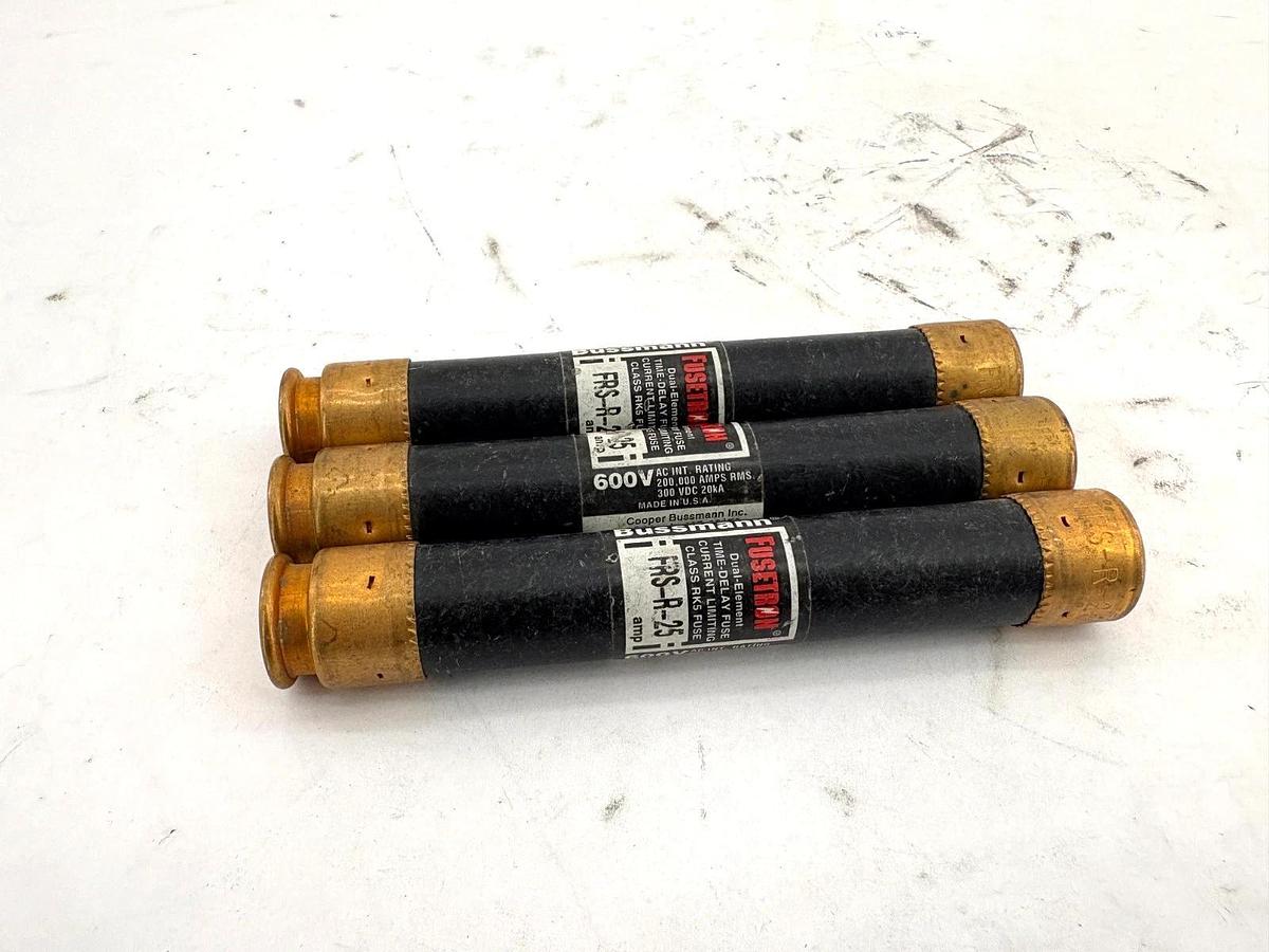 Lot of 3 New Bussmann Fusetron FRS-R-25 Fuses 25A 600VAC - No Box