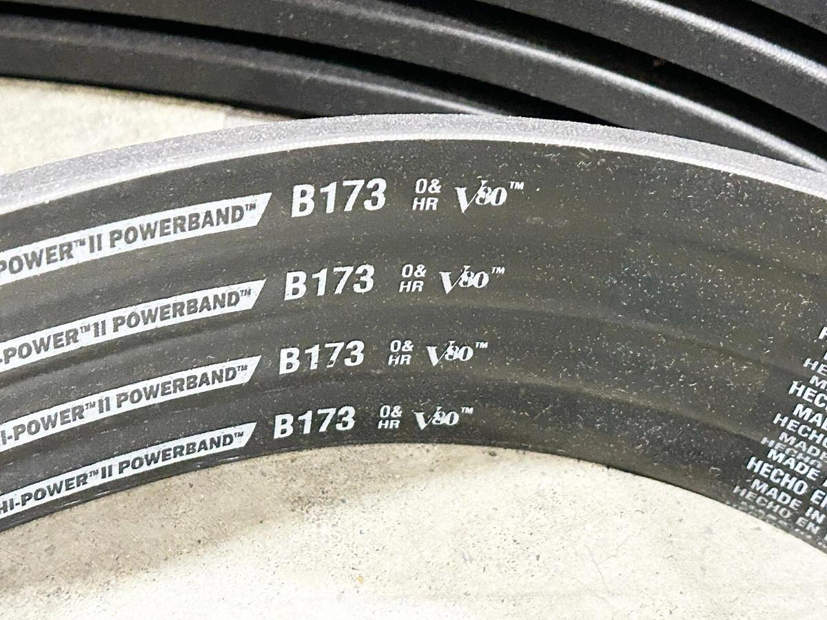 New Gates 4/B173 Belt Hi-Power II Powerband V-Belt 4B173 9093-4173