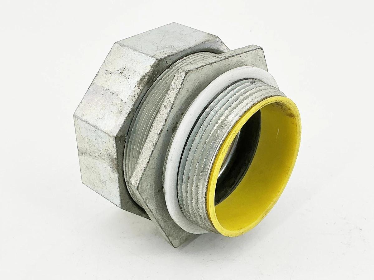 New Hubbell 3518 Liquid Tight Straight Connector W/ Insulated Throat 2" - No Box