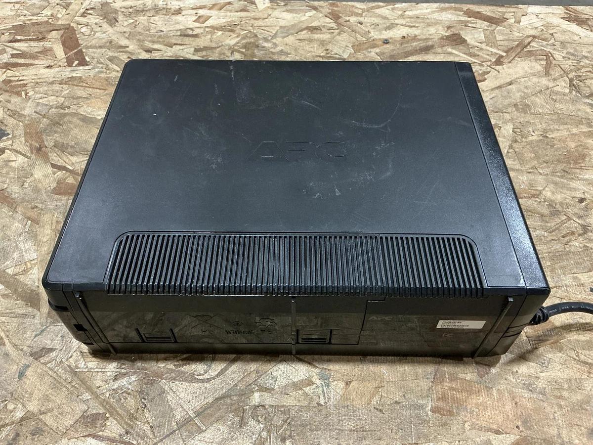Used APC BR1500G Uninterruptible Power Supply 12A 120V 50/60HZ MISSING BATTERY