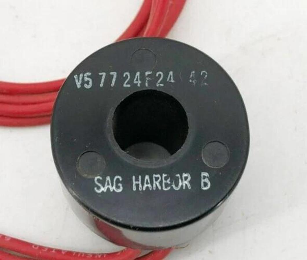 New Parker V57724F24 Solenoid Valve Coil 24VAC 60Hz