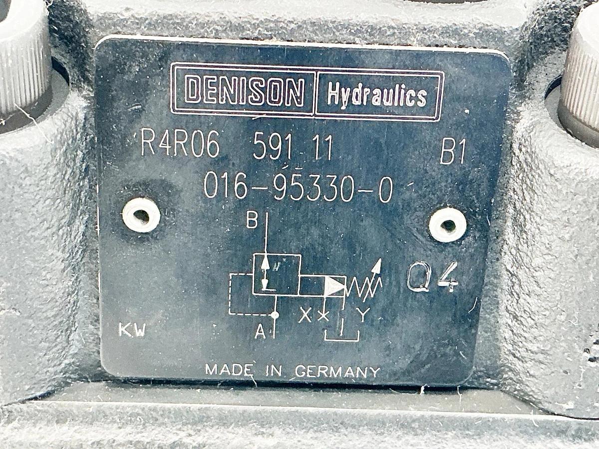 New Denison R4R06-591-11-016-95330-0 Pressure Relief Valve S16-95428-0 - No Box