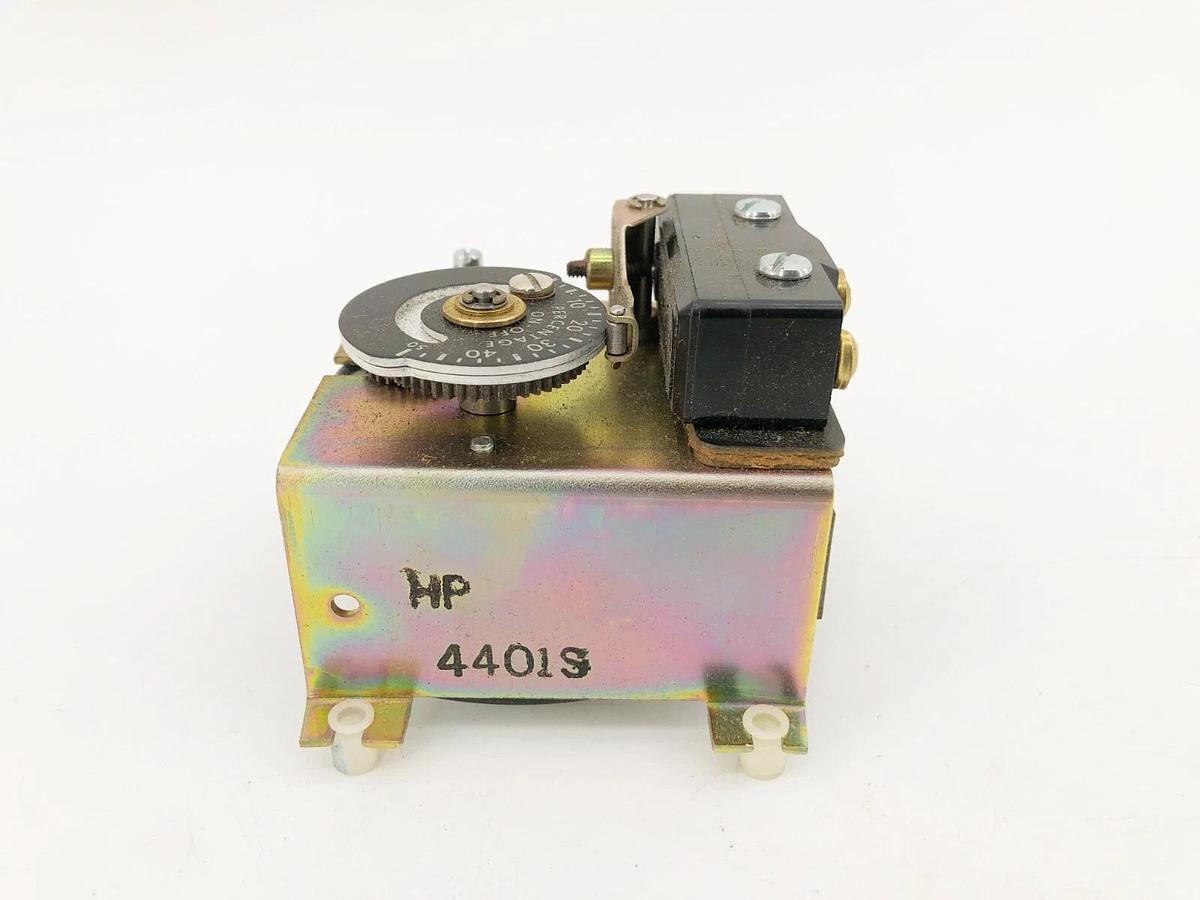 New Industrial Timer Company CM-10 Timer 0 s 3 h 120V 60Hz 830210-011