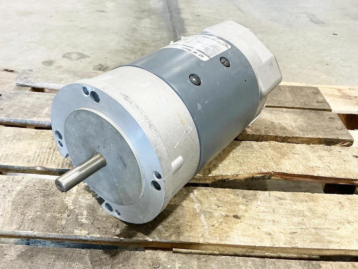 New GE Motors 5BCD56ND91 DC Motor 1/2HP 1725RPM 2.65A 200V - No Box