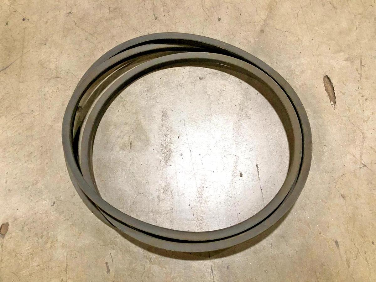 New MLB-Three Stars C162 V-Belt - No Box