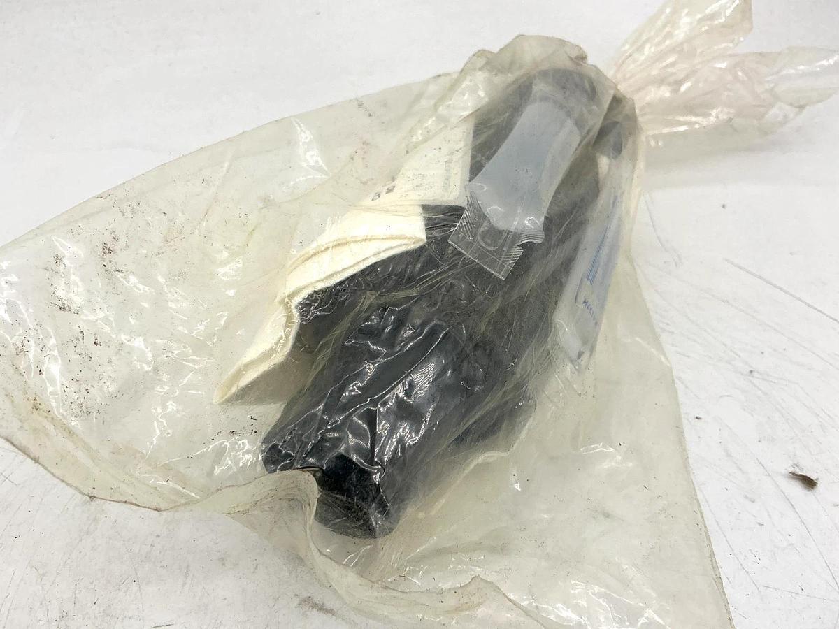 New Cooper Power Systems CA625C Cable Adapter 15&28KV Class 600A