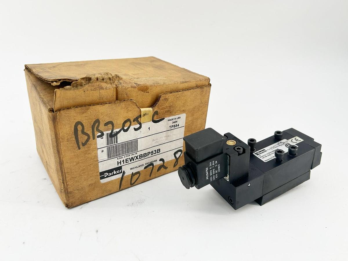 New Parker H1EWXBBP53B Solenoid Valve 145PSI 120V 50/60Hz