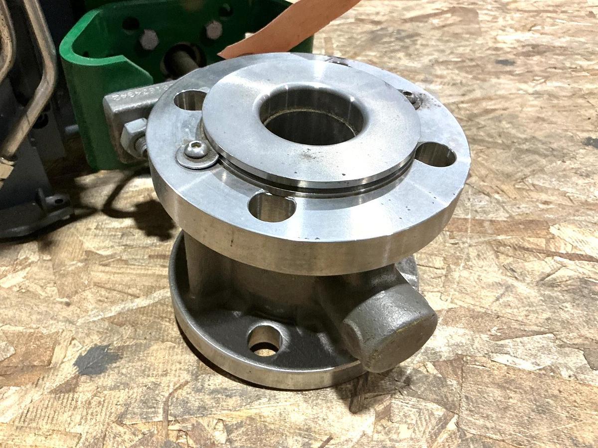 New Fisher 2052 Size 1 Rotary Actuator w/ V150 Size 2 Valve PDTO 29PSIG 90° Rot.