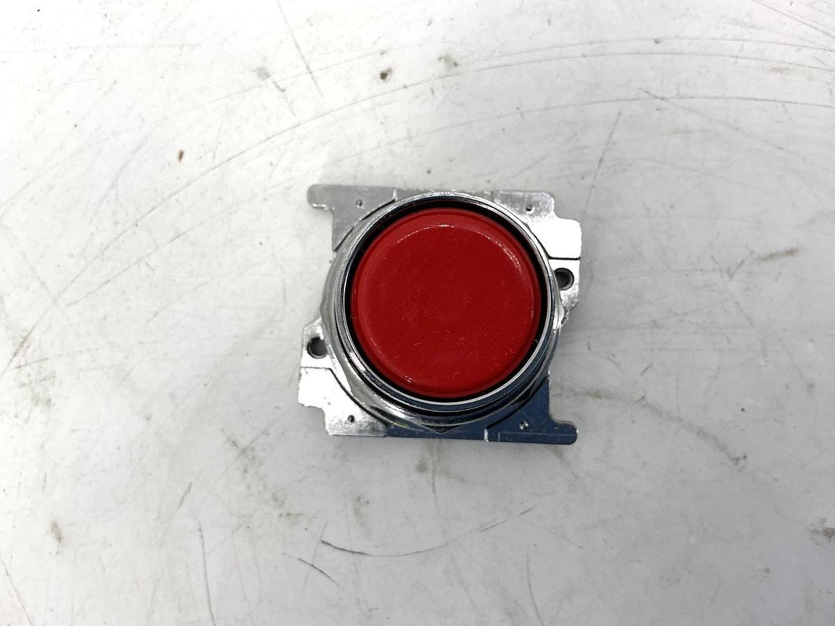 Lot of 2 New Eaton 10250T102 Ser A1 Pushbutton Operator Standard Red Button