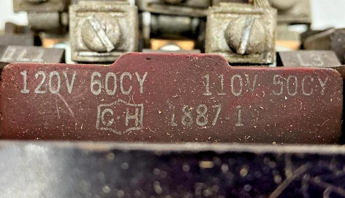 Used Cutler-Hammer A10CN0A Ser A1 Motor Starter / Contactor 3PH 27A 110/120V 50/60HZ
