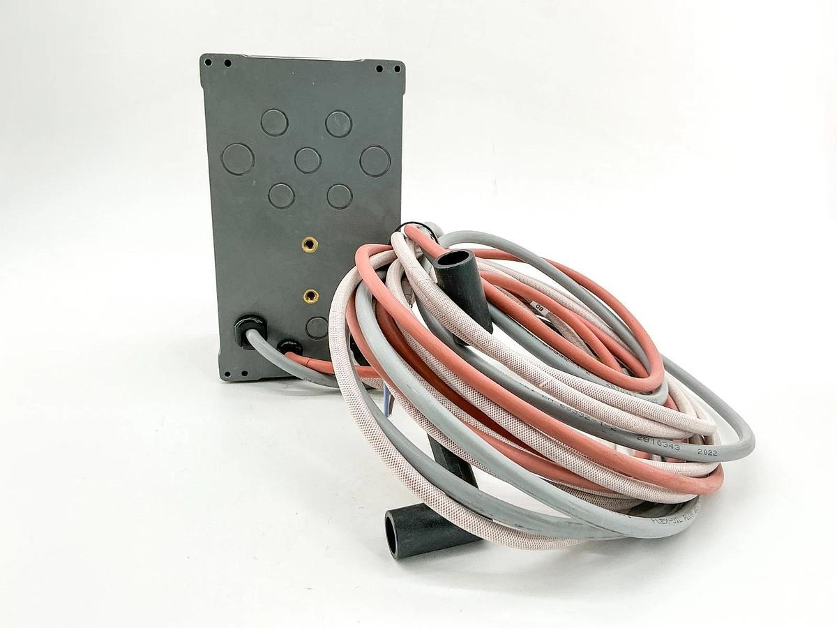 NEW ESA ESTROB2-A000303CN2/00RCBBB0 104E C Burner Control Unit 0476CS0898