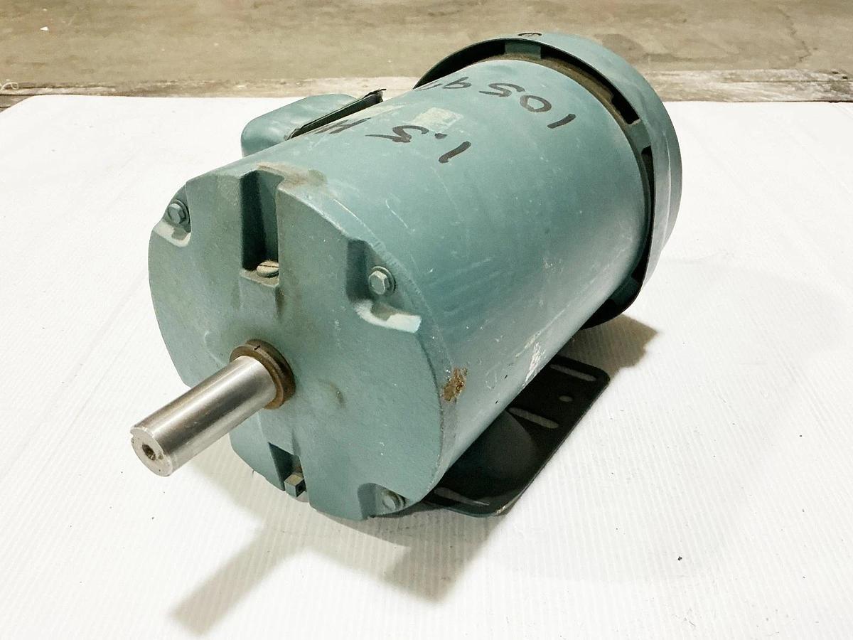 Used Reliance P14X3238M-SQ Electric Motor 1.5HP 460V 1730RPM 4.2A 3PH FC145T Frame