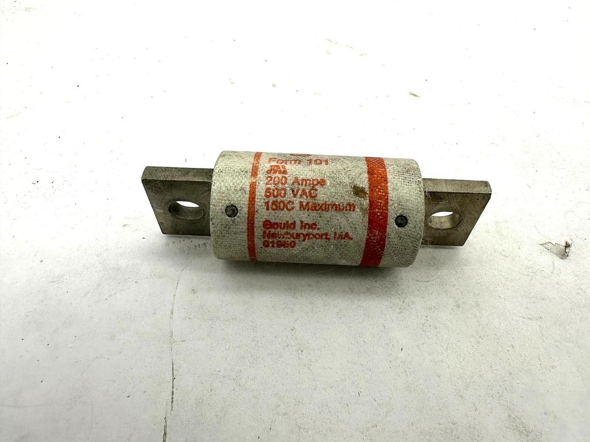 Lot of 2 New Gould Shawmut A50P200 Amtrap Fuse Type 4 200A 500V