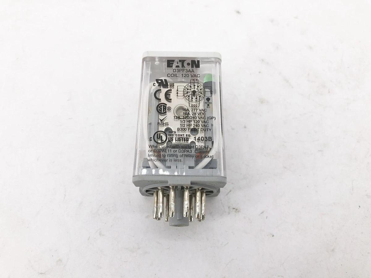 New Eaton D3PF3AA Relay 3PDT Octal Full Feature 120VAC
