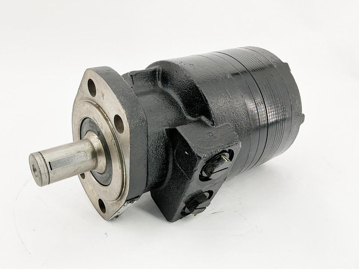 New Ross MB060102AAAA Hydraulic Motor - No Box