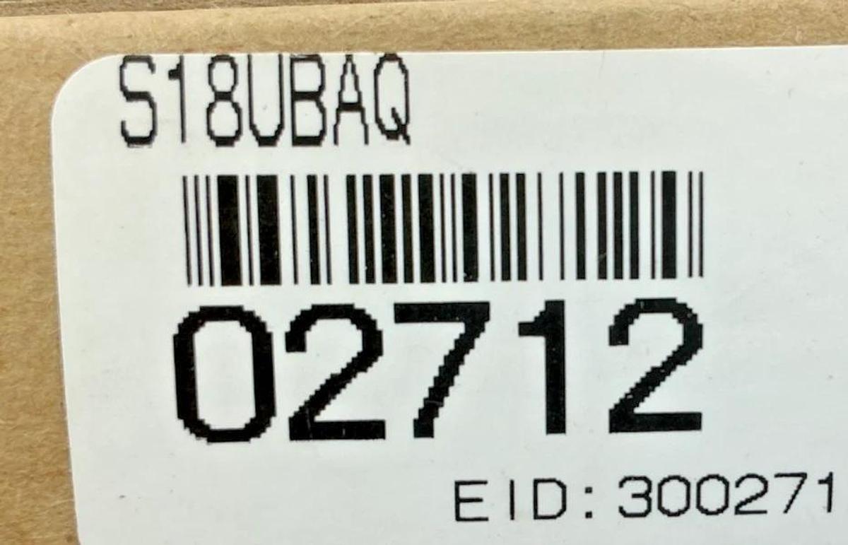 New Banner Engineering S18UBAQ U-Gage Discrete Sensor Range 30-300mm 5-Pin 30V