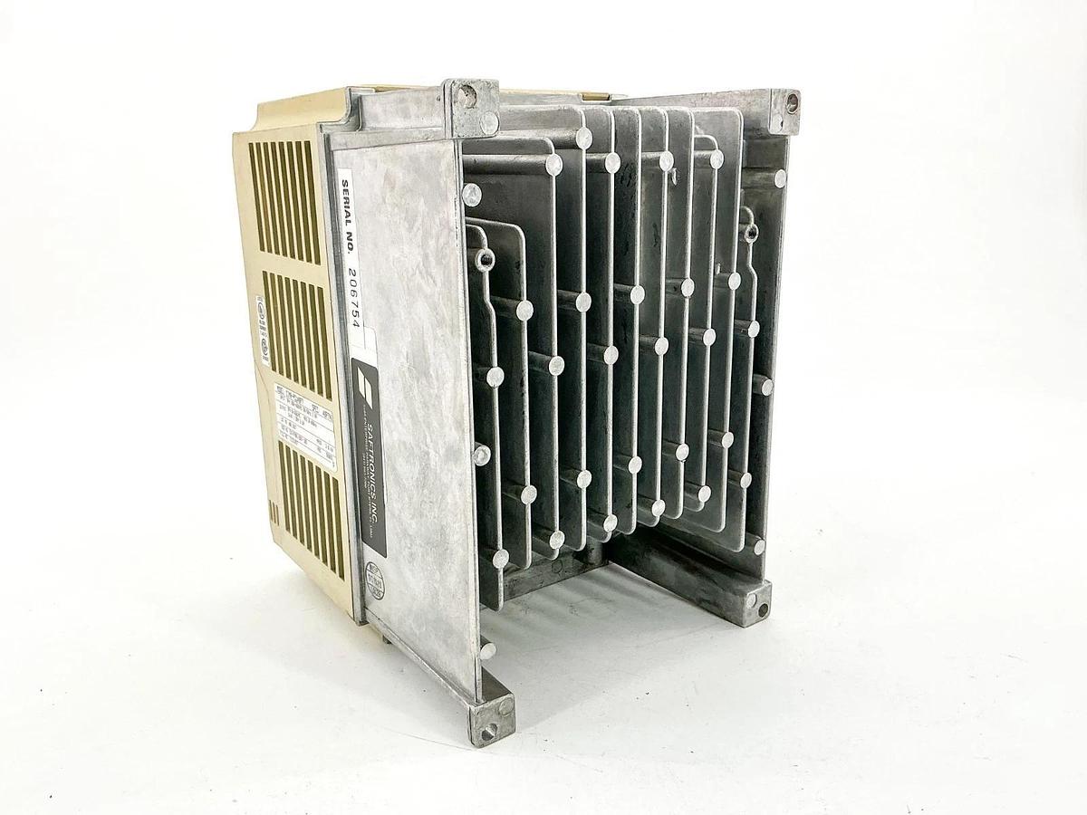 Used Saftronics CIMR-PCU40P7 AC Inverter 3PH 460V 50/60Hz 2.9A