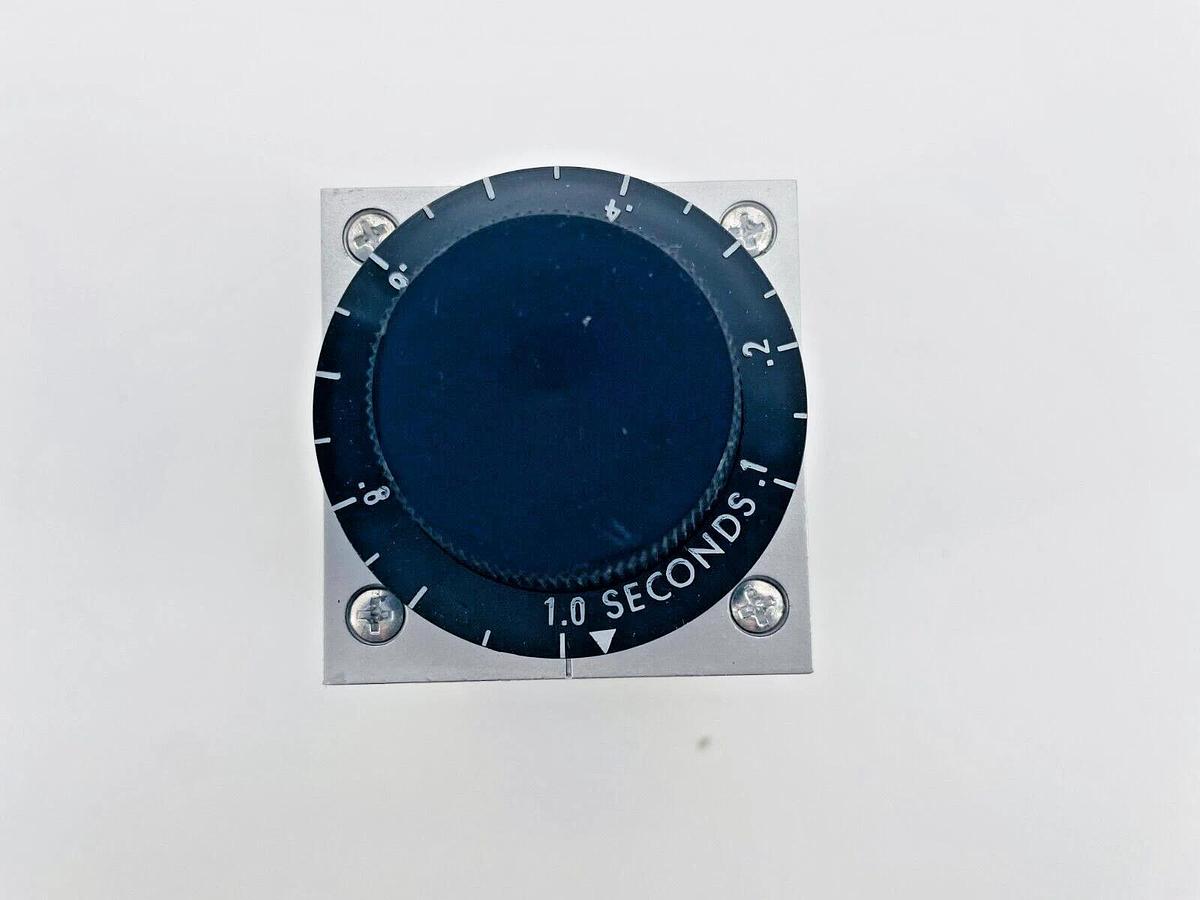 New Agastat 7024AA Time Delay Relay 120V 60Hz