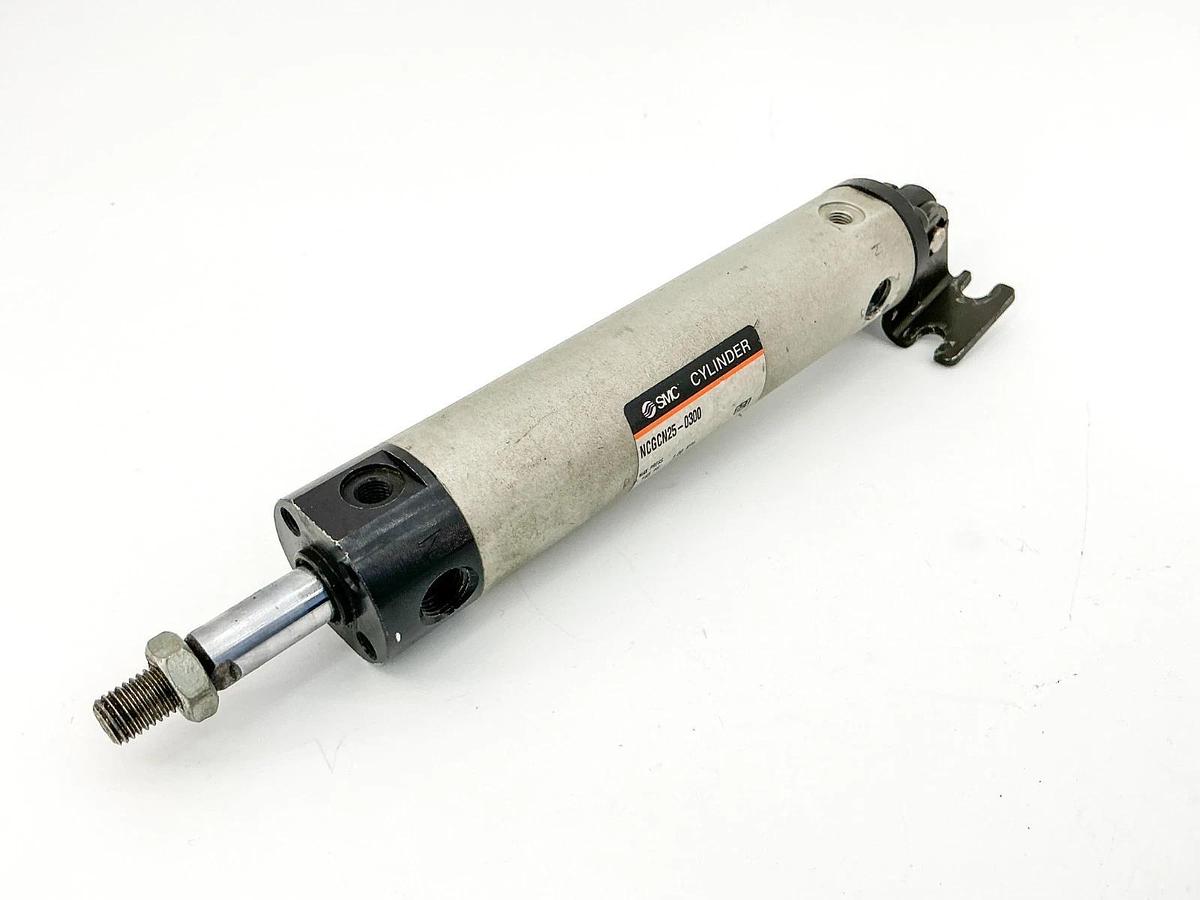 Used SMC NCGCN25-0300 Pneumatic Cylinder 145PSI 1.00MPa