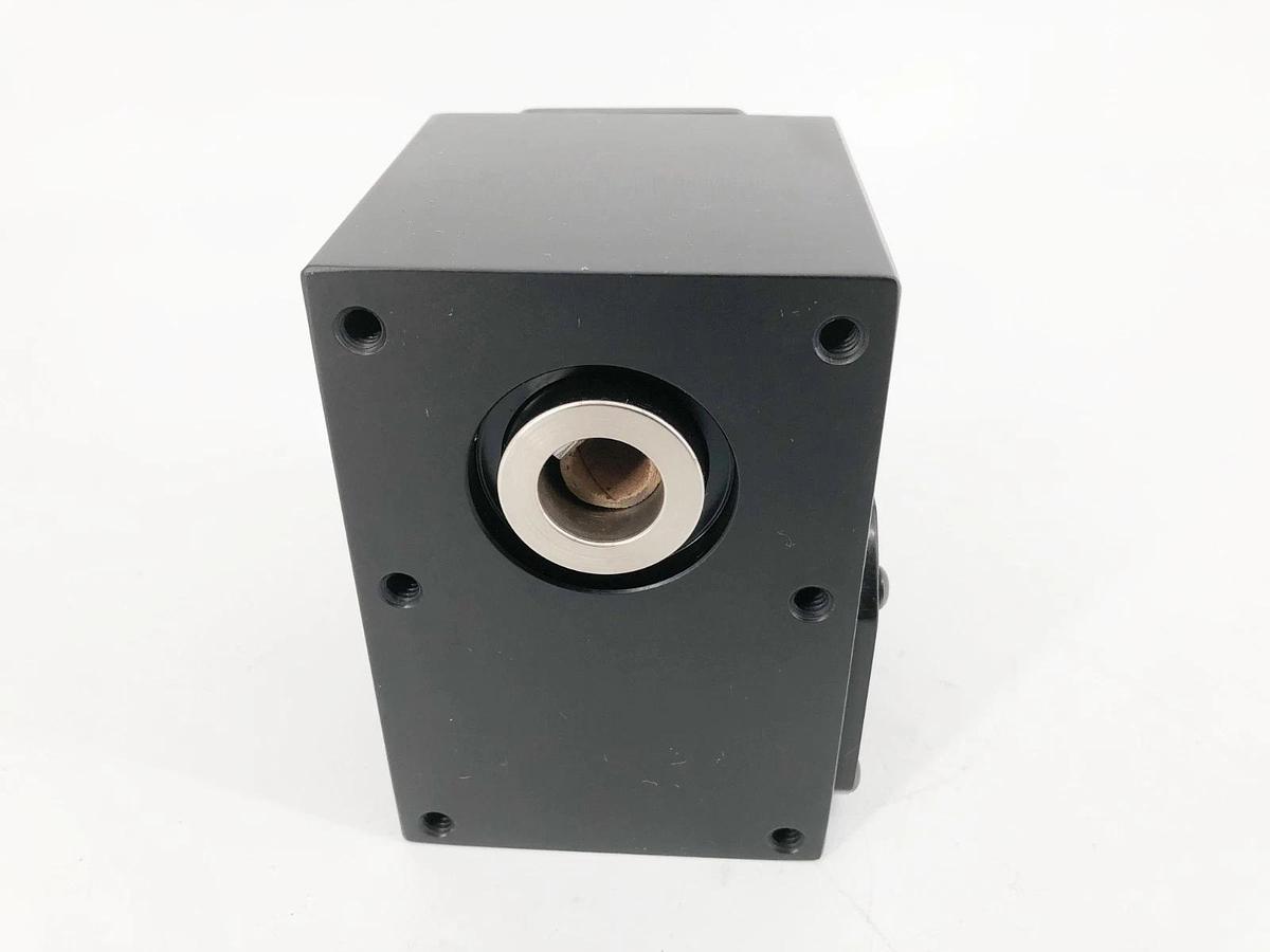 New WC Branham IAS20RH1:1A.75B.750 Gearbox 3/4" Bore 1:1 4306-0004 - No Box