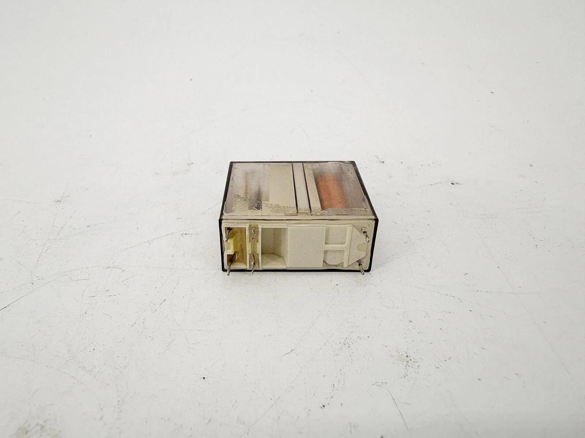 New TE Connectivity Schrack RP7SL024 General Purpose Relay 24VDC Coil