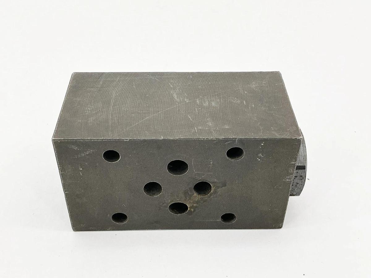 New Nachi OC-G01-P1-20 Modular Check Valve - No Box
