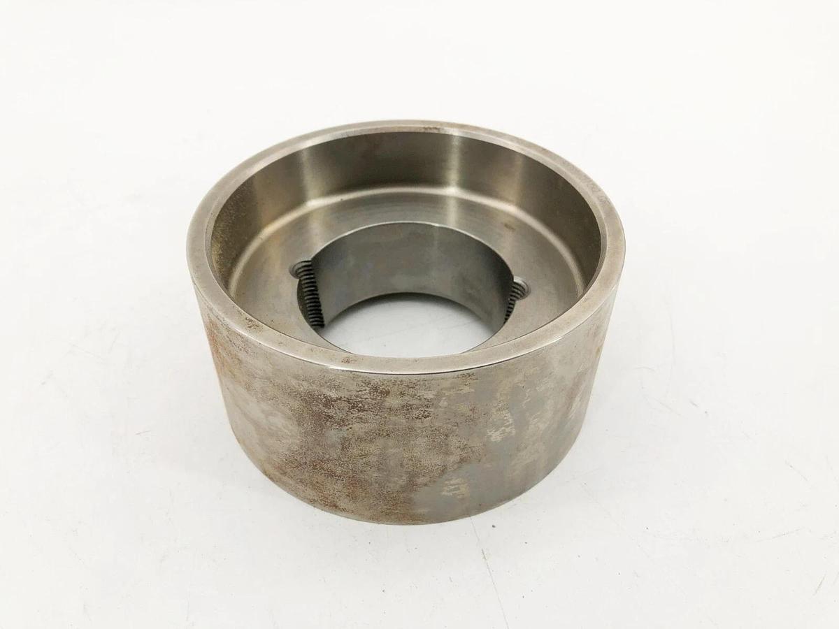 New Dodge 330250 Flat Face Pulley 5 X 2-1/2 TL FLT F PUL 2012