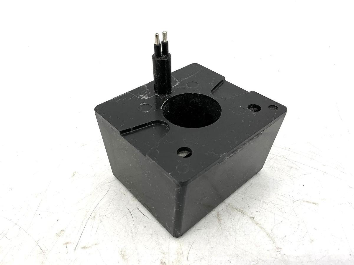 New Eaton Vickers 523604 Coil Black 2-Pin 105VDC - No Box