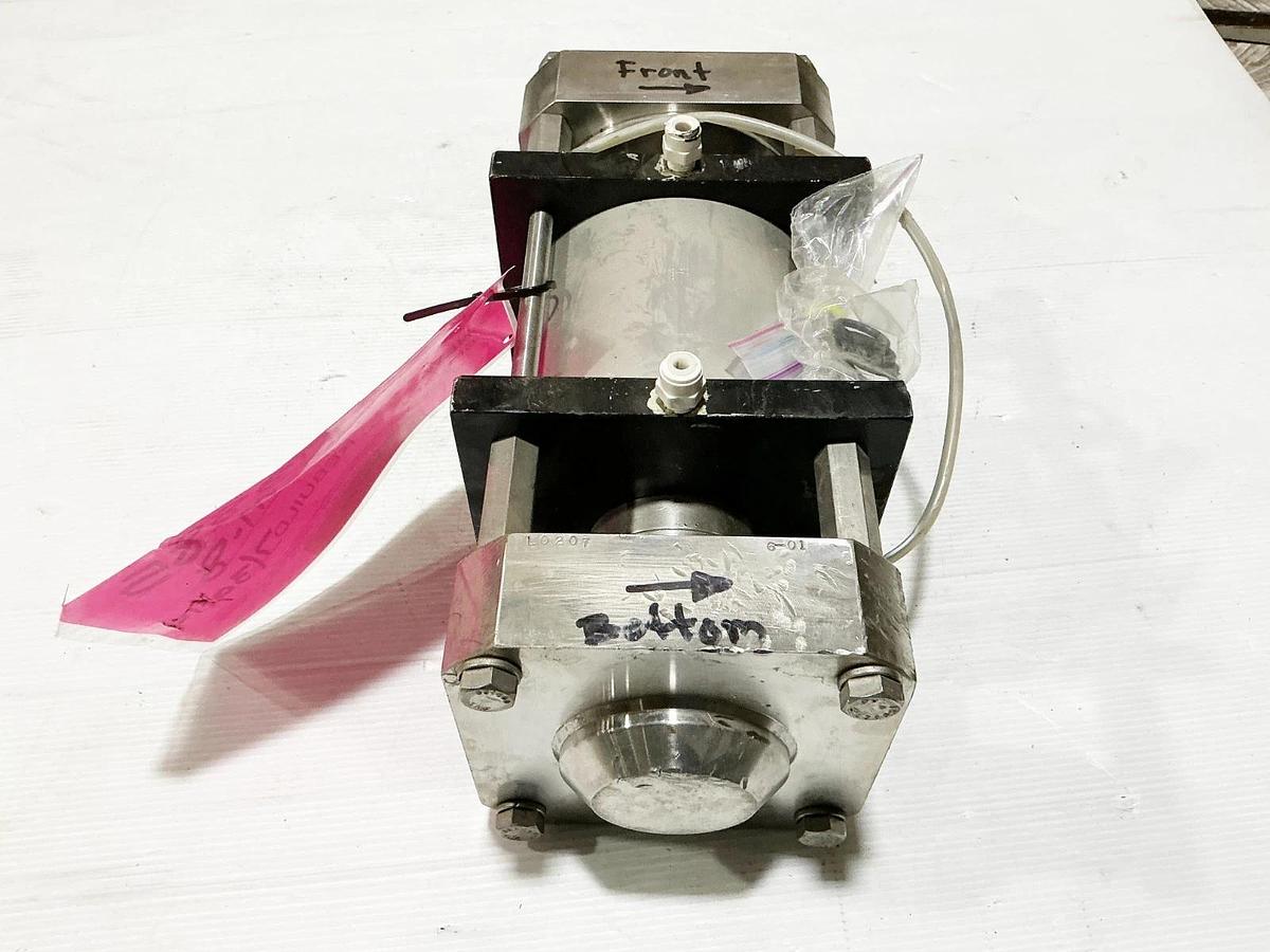 Used Kadant D32209 Intensifier Pump