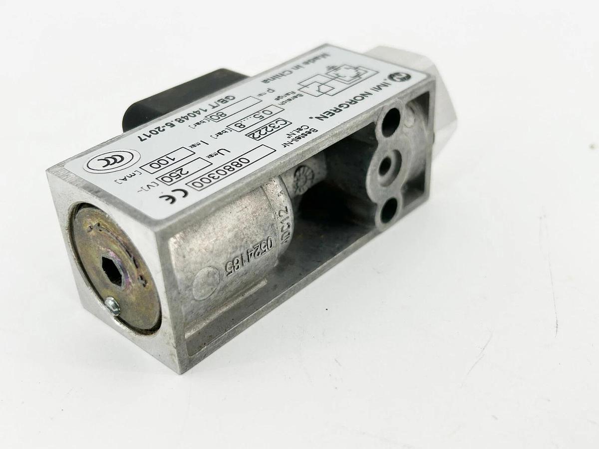 Used Norgren 0880300 Pneumatic Pressure Switch 18D Series 250V 3A 1/4 Size 116PSI